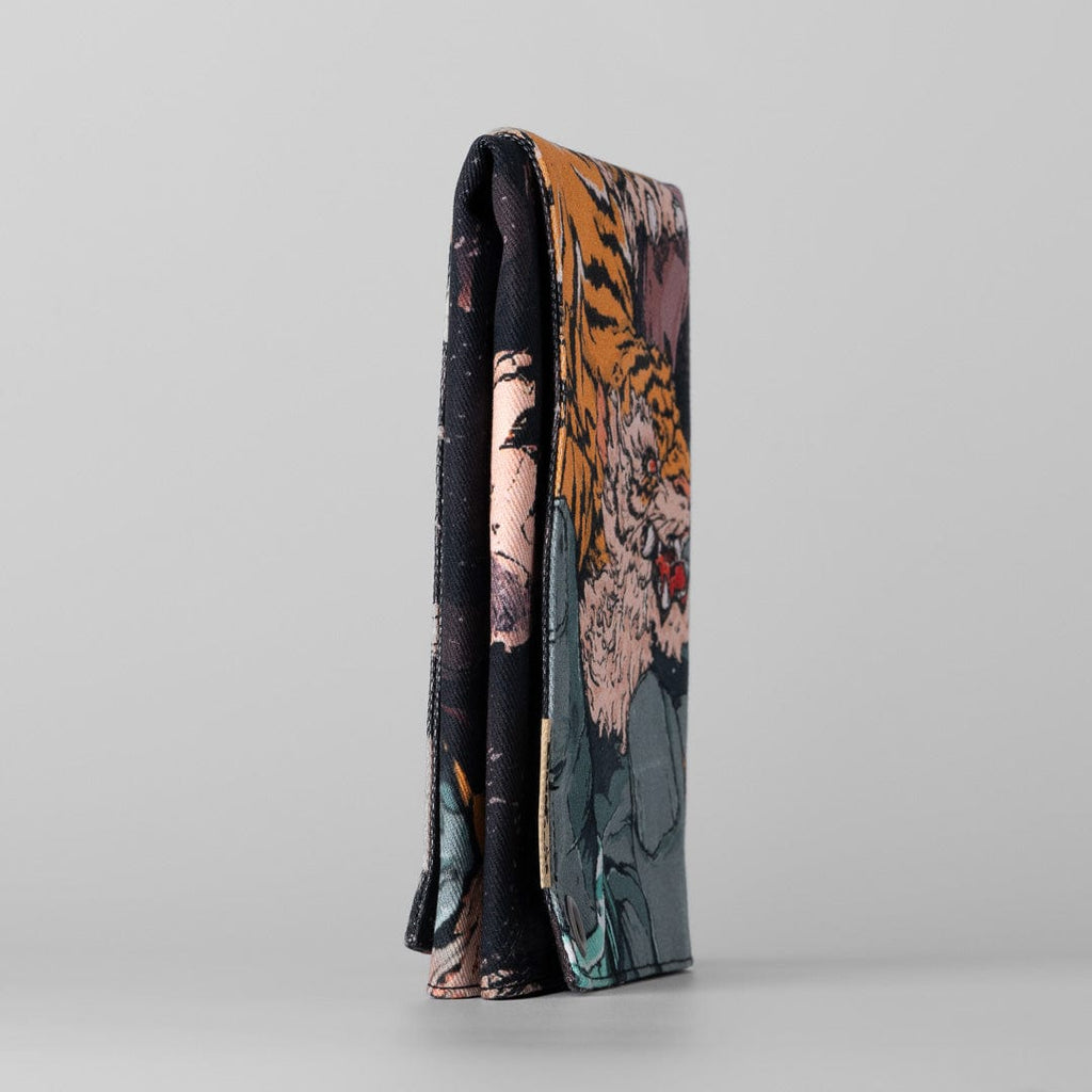 Tiger Knife Kerchief