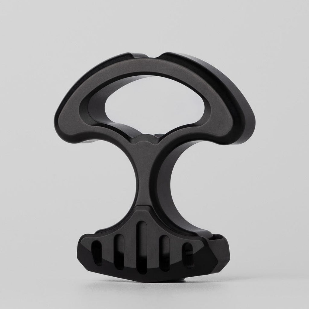 Crusader Knuckle Duster