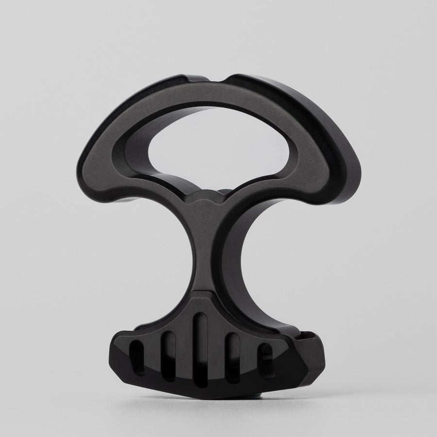 Iron Triangle Crusader Knuckle Duster