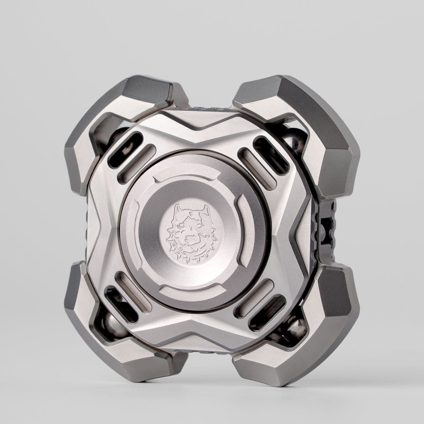 Ares Spinner