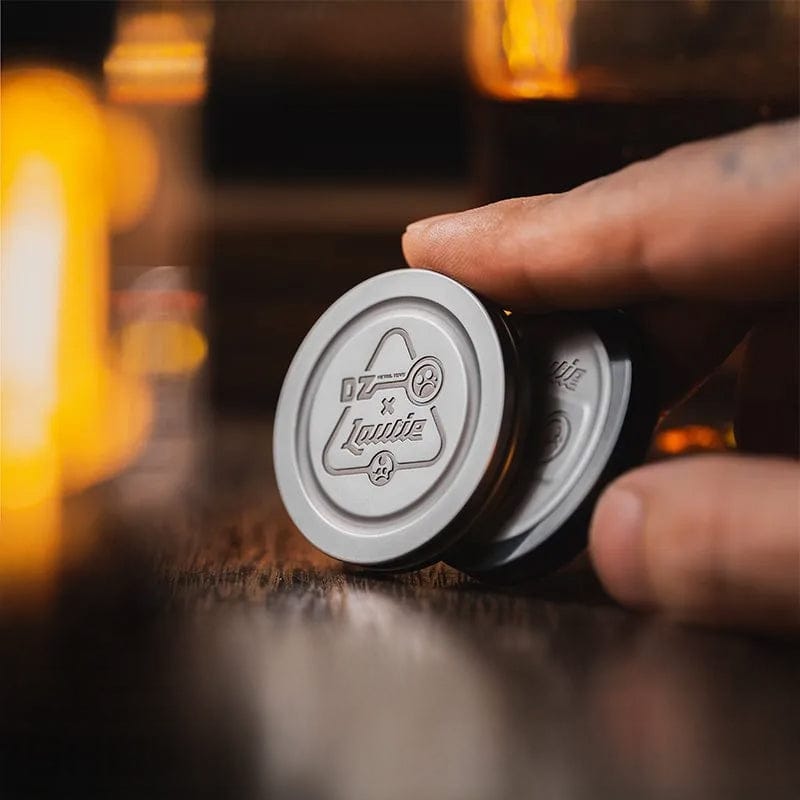 “Showhand” Haptic Coin