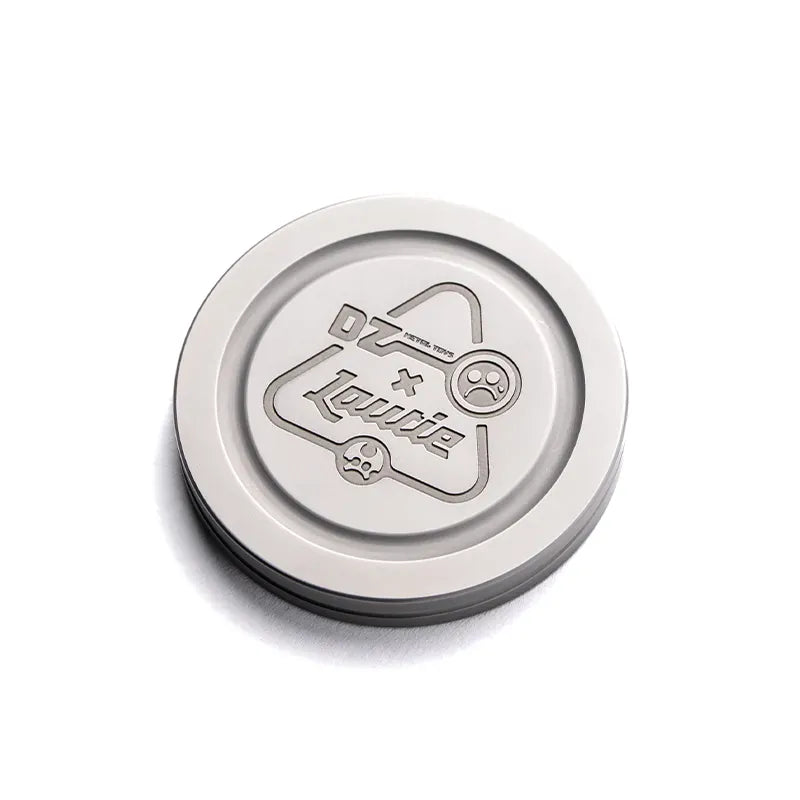 “Showhand” Haptic Coin