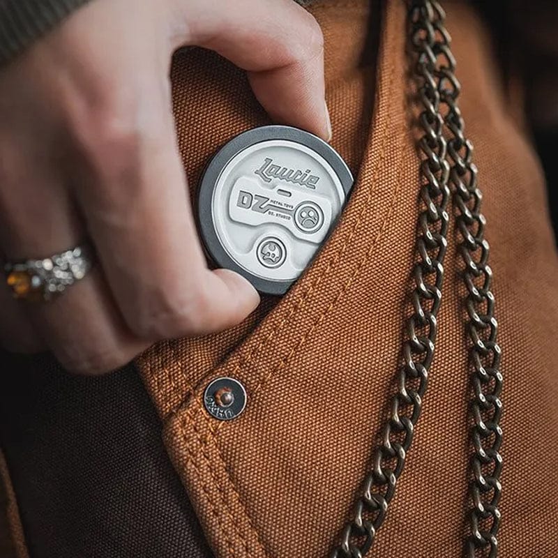 “Showhand” Haptic Coin