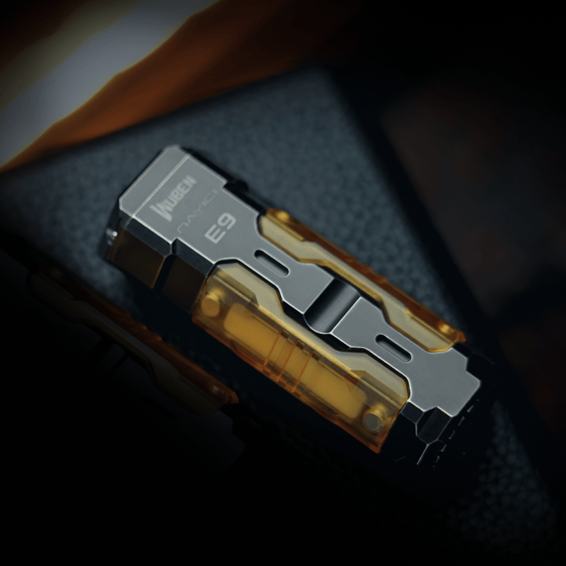 MUYI NAYICI x WUBEN E9 Flashlight Titanium