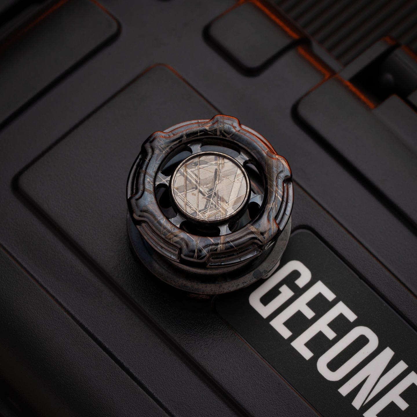 Hexagram Spinner Buttons
