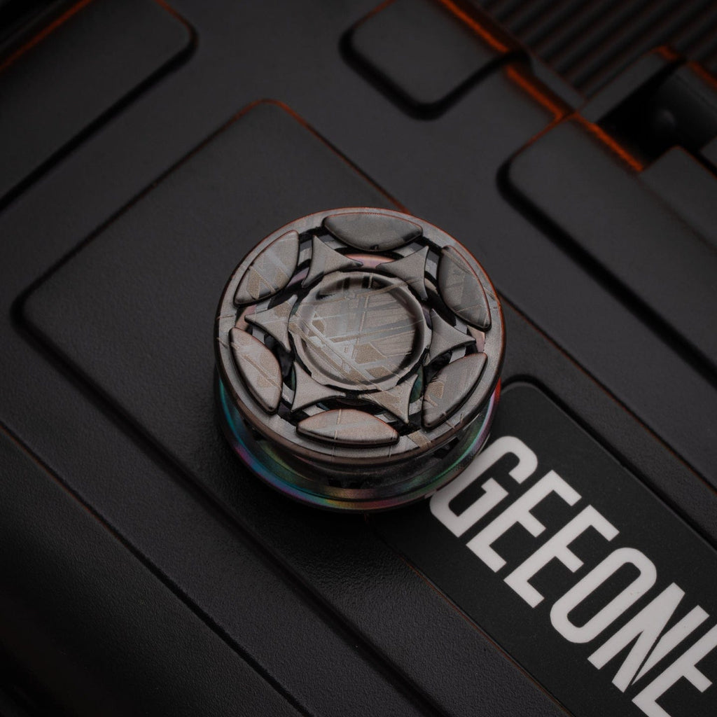 Hexagram Spinner Buttons