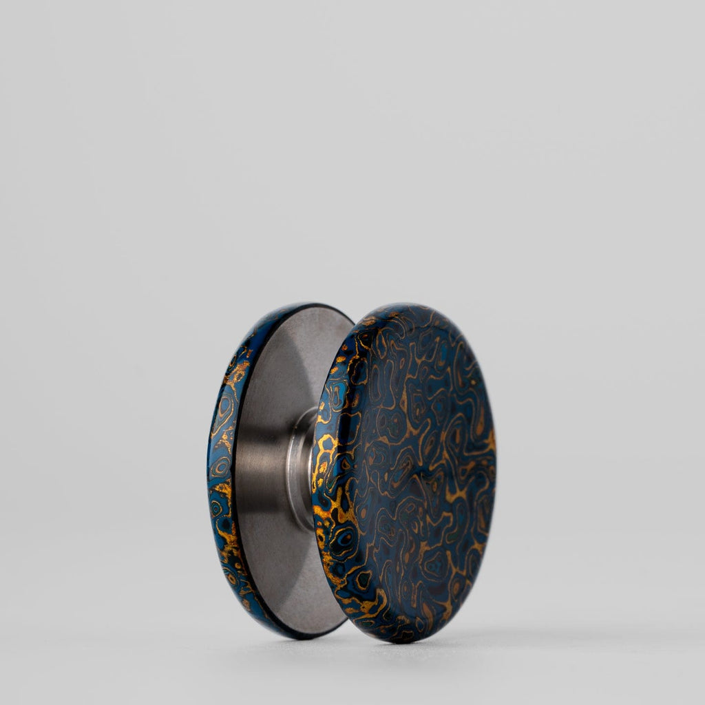 Lacquer Spinner Buttons