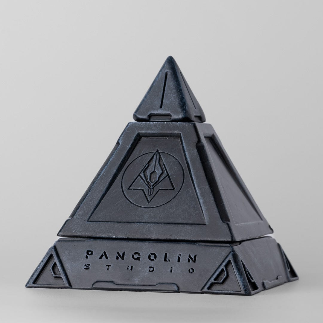 Pyramid Spinner Stand