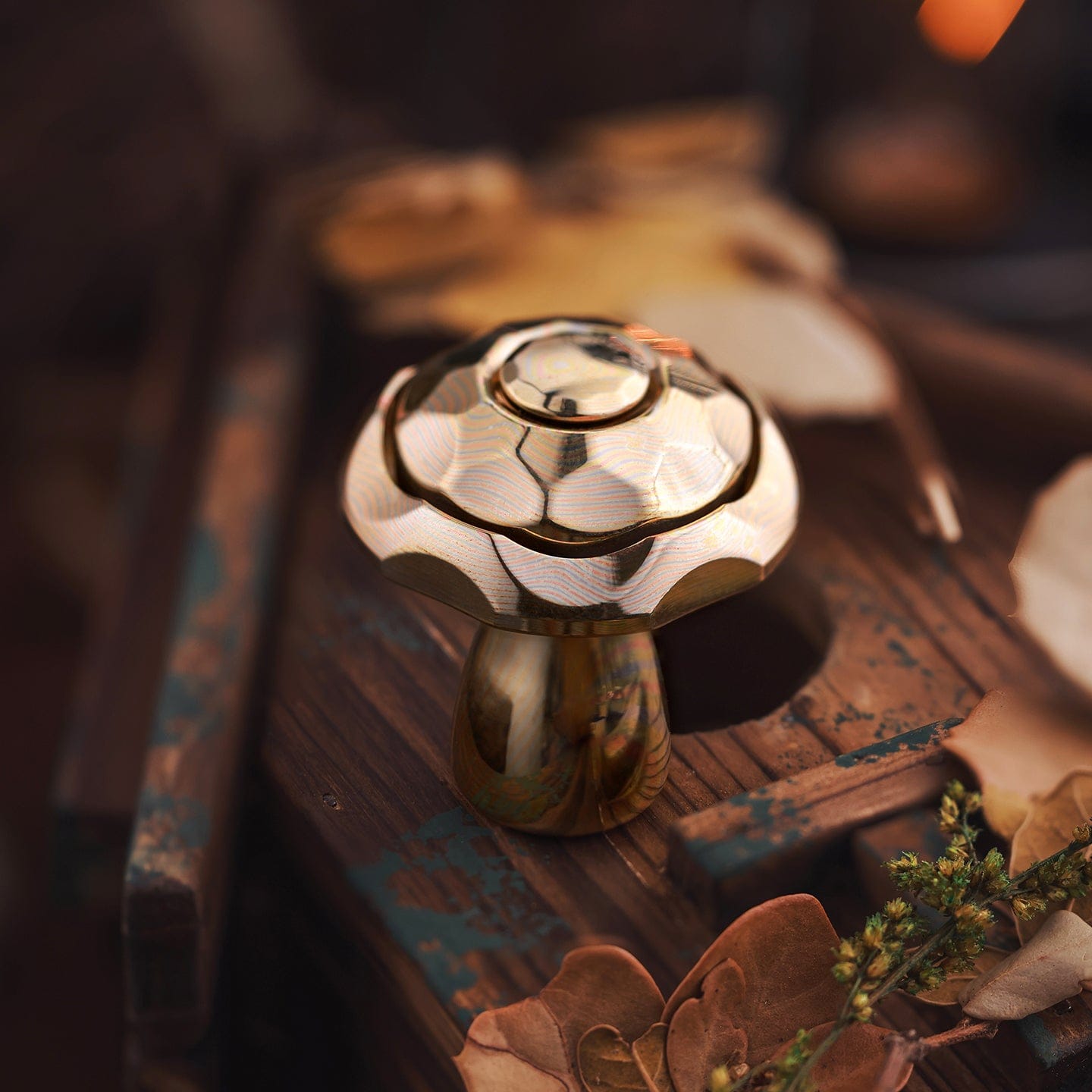 Exotic Mushroom Linkage Spinner