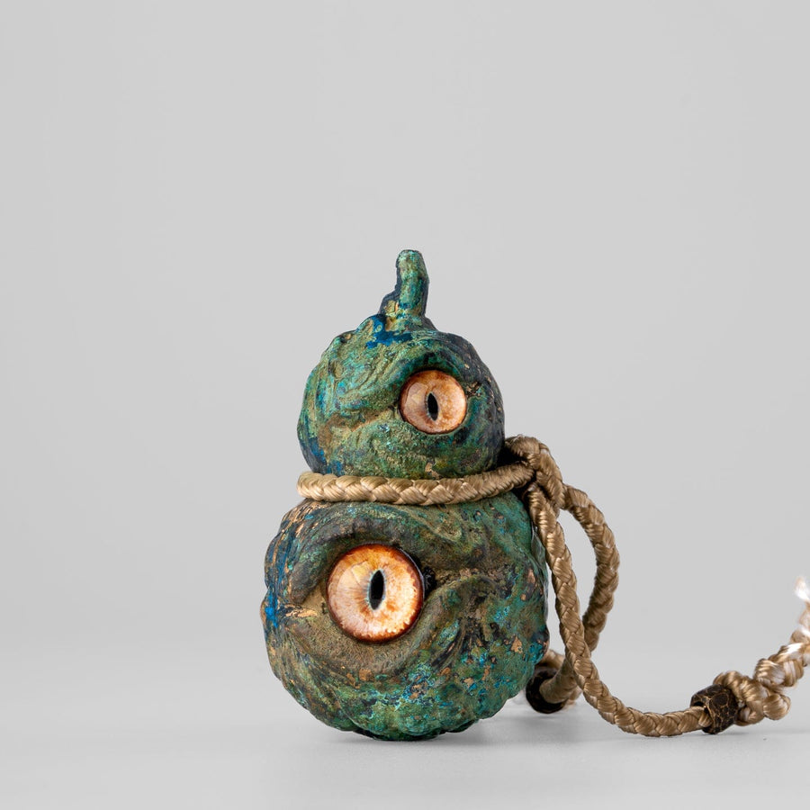 SOURCE Bronze Gourd Distress Bronze