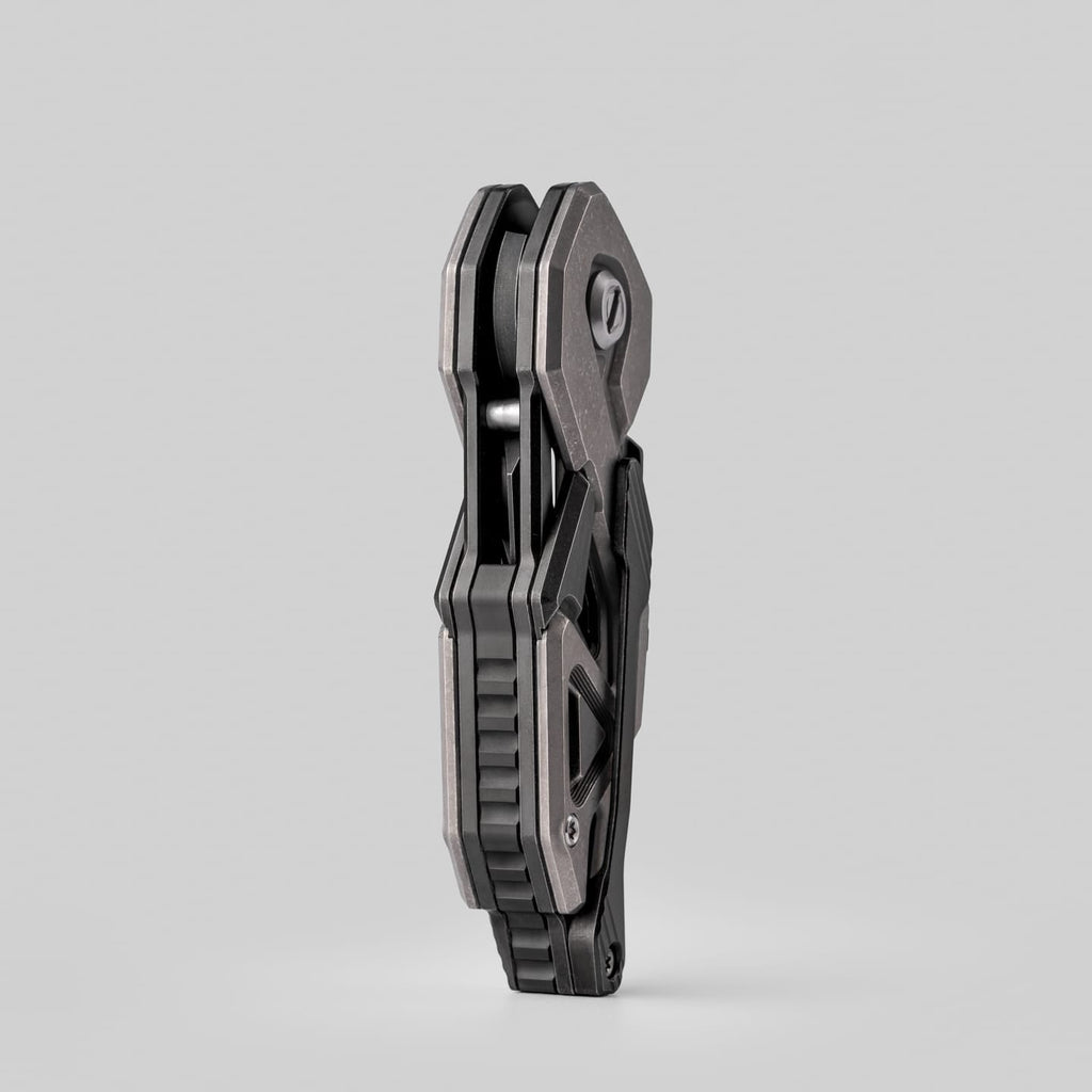 TEA ROOM TR-1 Titanium+M390
