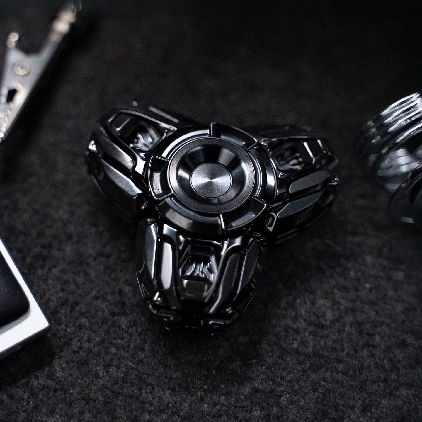 Jing Xian-Open Armor Spinner
