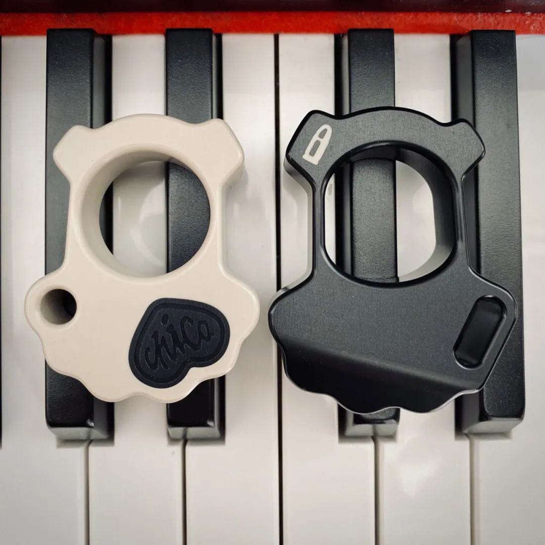 Uncle&Chica Knuckle Duster