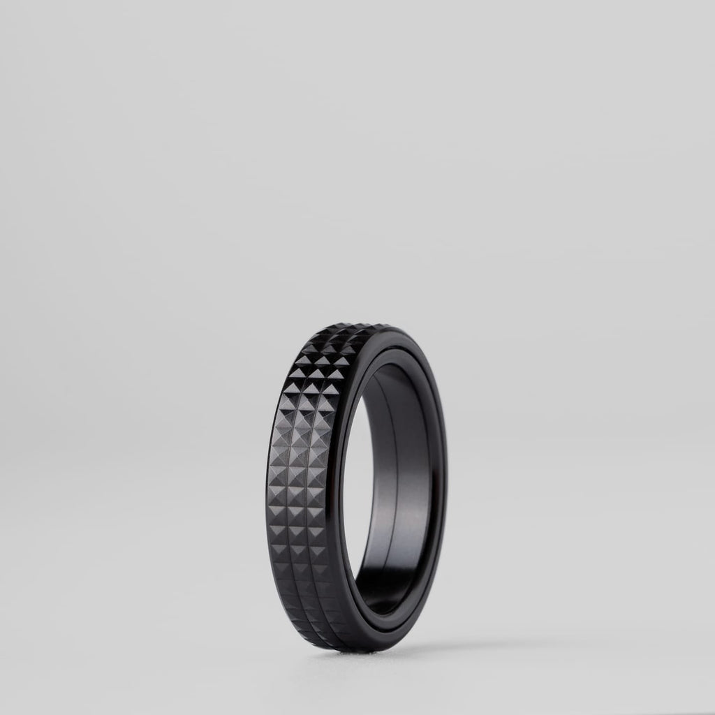 Pig Ring-Paris on Your Finger